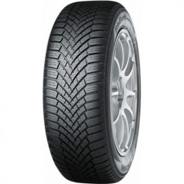 Anvelope Yokohama BLUEARTH-WINTER V906 SUV 225/60 R18 104H